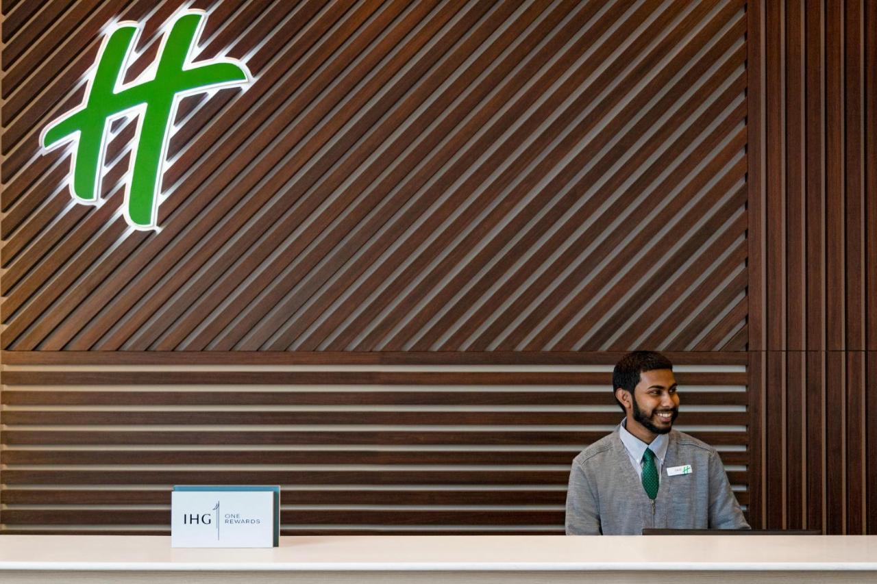 Holiday Inn Boston - Cambridge Area By Ihg Сомервилл Экстерьер фото