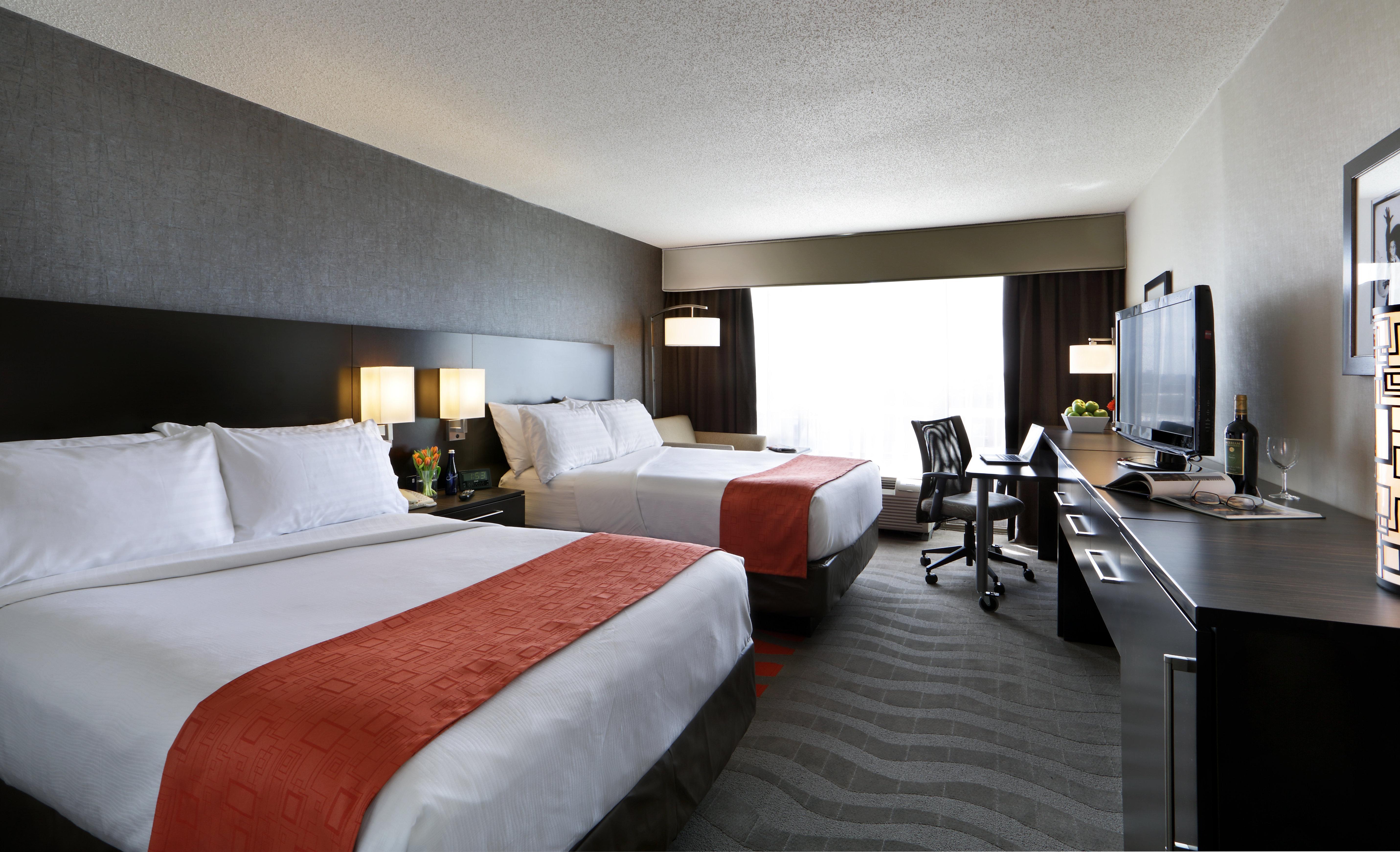 Holiday Inn Boston - Cambridge Area By Ihg Сомервилл Экстерьер фото