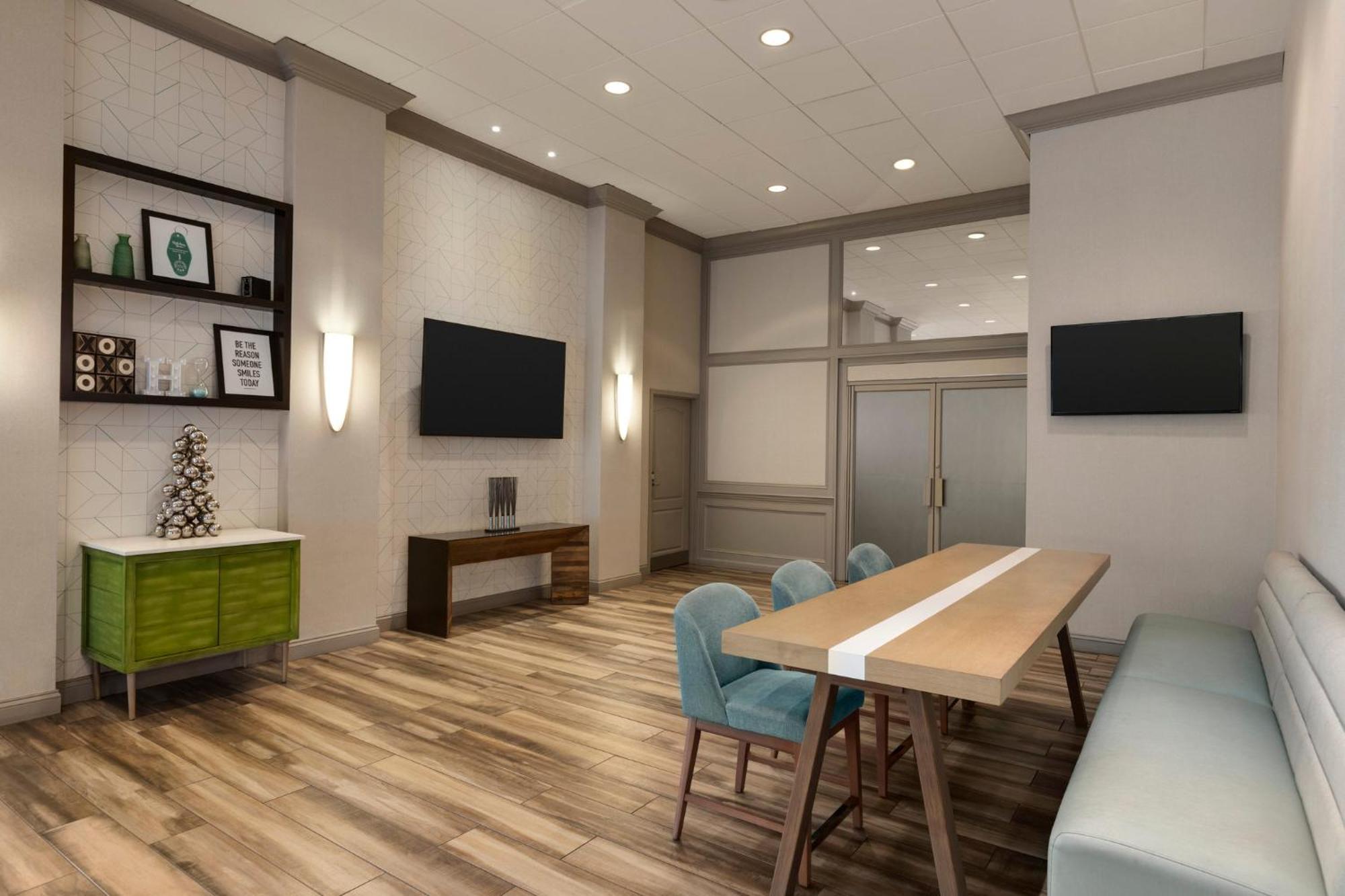 Holiday Inn Boston - Cambridge Area By Ihg Сомервилл Экстерьер фото